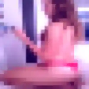 Contacte Annick, 35 ans à Montérolier en privé
