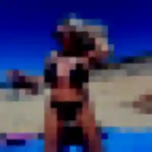 Contacte Huguette, 43 ans à Montfaucon en privé