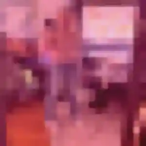 Photo de Aurelie à Montgermont (40 ans) - rencontre cougar anonyme