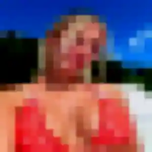 Rejoins Lucienne, 36 ans à Montpon-Ménestérol en t'inscrivant