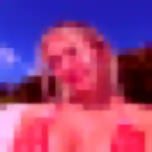 Photo de Lucienne à Moutiers-les-Mauxfaits (42 ans) - rencontre cougar discret