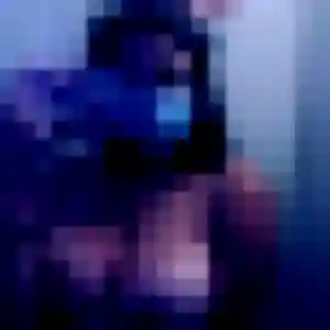 Anne-Laure, 53 ans, connectée à Mozac pour une rencontre coquine