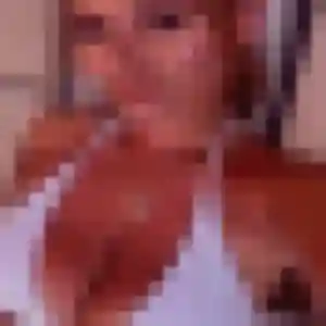 Anne-Laure, 52 ans, dispo pour rencontre cougar à Nazelles-Négron