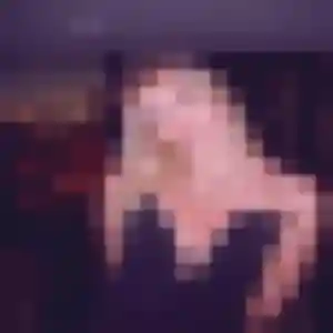Corinne, 38 ans, en ligne à Nesles pour une rencontre coquine