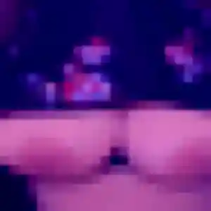 Stephanie, 55 ans, connectée à Nomeny pour un rencontre cougar
