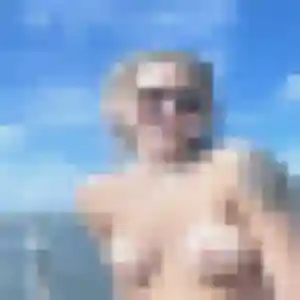 Brigitte (53 ans) à Oresmaux cherche une rencontre aujourd'hui