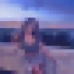 Découvre Anne-Marie, 36 ans à Parigny en privé