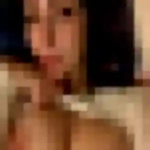 Karine, 46 ans, en ligne à Parmilieu pour une rencontre coquine