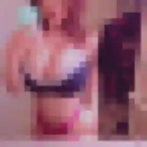 Delphine de Pierrevert, 51 ans - rencontre cougar discret