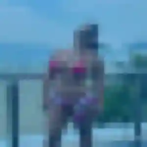 Alexandra, 42 ans, disponible à Plonéour-Lanvern pour un rencontre cougar