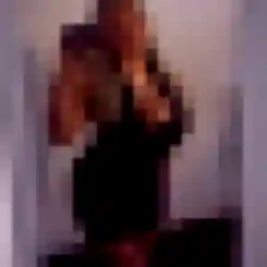 Anne-Claire, 46 ans, cherche un rencontre cougar à Ploulec'h