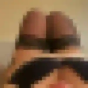 Agnes (36 ans) à Plounéventer propose un rencontre cougar ce soir