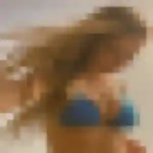 Rejoins Lucette, 40 ans à Pollionnay en privé