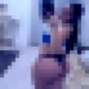 Francoise, 41 ans, connectée à Pommier-de-Beaurepaire pour une rencontre coquine