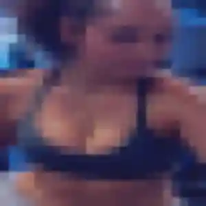 Delphine, 41 ans, en ligne à Pont-Évêque pour une rencontre coquine