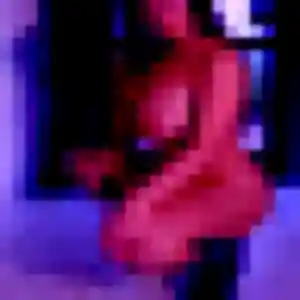 Liliane, 43 ans, en ligne à Poule-les-Écharmeaux pour une rencontre coquine