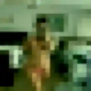 Photo de Solange à Revel-Tourdan (38 ans) - rencontre cougar anonyme