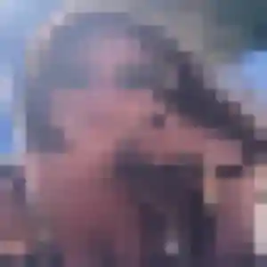 Corinne (37 ans) à Richebourg propose un rencontre cougar ce soir