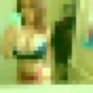 Charmante Delphine, 45 ans à Saint-Aigulin - voir sa photo