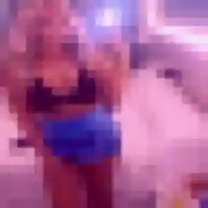 Anne-Claire, 42 ans, en ligne à Saint-Cyprien pour une rencontre coquine
