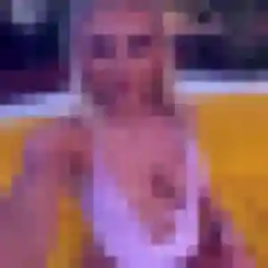 Evelyne (43 ans) à Saint-Cyr-sur-Loire cherche un rencontre cougar maintenant