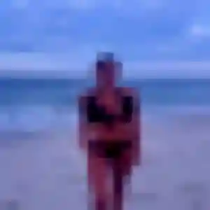 Photo privée de Jacqueline, 53 ans à Saint-Étienne-du-Bois - rencontre coquine
