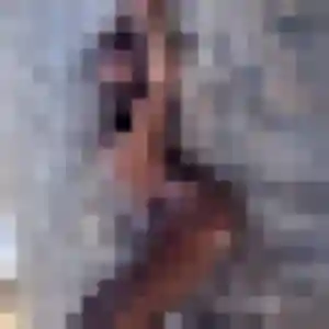 Aurelie, 35 ans, en ligne à Saint-Fromond pour une rencontre coquine