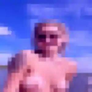 Photo perso de Brigitte, 42 ans à Saint-Hilaire-Bonneval - rencontre coquine