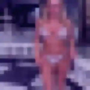 Lucienne, 47 ans, dispo pour rencontre cougar à Saint-Jacques-de-Néhou