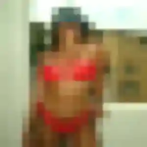 Rejoins Danielle, 44 ans à Saint-Jean-les-Deux-Jumeaux gratuitement