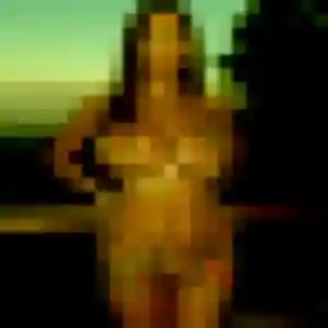 Photo perso de Bernadette, 42 ans à Saint-Martin-de-Londres - rencontre coquine