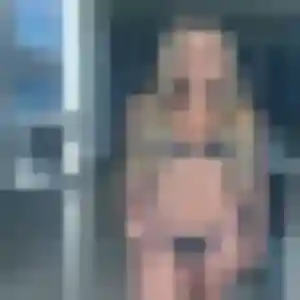 Yvette (43 ans) à Saint-Martin-en-Haut propose un rencontre cougar rapidement