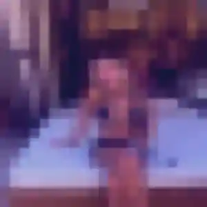 Delphine, 48 ans, cherche un rencontre cougar à Saint-Martin-Longueau