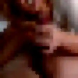 Elisabeth, 40 ans, en ligne à Saint-Martin-sur-Oust pour un rencontre cougar