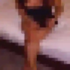 Dominique, 38 ans, dispo pour rencontre cougar à Saint-Romain-Lachalm