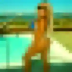 Photo de Suzanne à Saint-Sauflieu (39 ans) - rencontre cougar discret