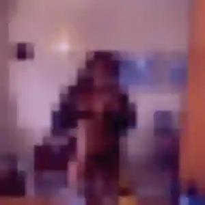 Aurelie, 41 ans, dispo pour rencontre cougar à Saint-Symphorien-d'Ancelles