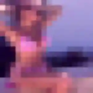 Photo de Frederique à Saint-Urbain (44 ans) - rencontre cougar anonyme