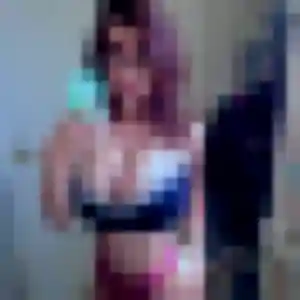Delphine, 45 ans, cherche un rencontre cougar à Saint-Vivien-de-Médoc