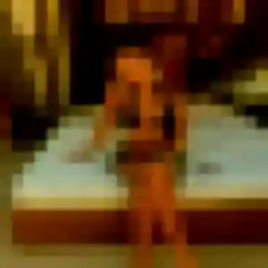 Profil de Delphine à Sainte-Colombe-la-Commanderie (39 ans) - rencontre cougar discret