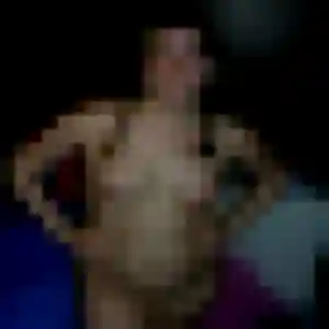 Rejoins Brigitte, 35 ans à Sainte-Hélène-sur-Isère en privé