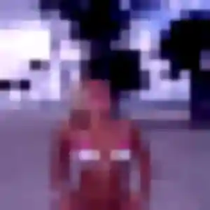 Florence, 35 ans, connectée à Sainte-Soulle pour une rencontre coquine