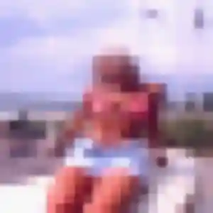 Rejoins Dominique, 52 ans à Sainte-Suzanne-et-Chammes en privé