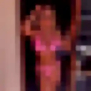 Antoinette, 41 ans, connectée à Saulon-la-Chapelle pour une rencontre coquine