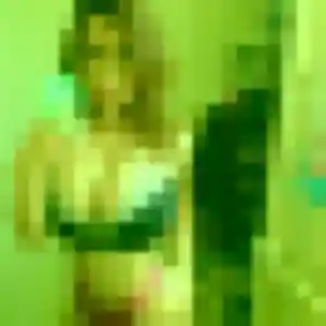 Delphine (45 ans) à Savenès propose un rencontre cougar ce soir