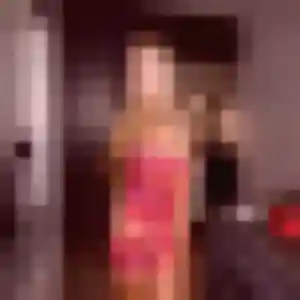 Nicole, 39 ans, disponible à Stenay pour un rencontre cougar