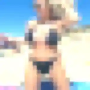 Photo de Huguette à Thiennes (43 ans) - rencontre cougar anonyme