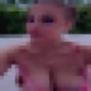 Ghislaine, 42 ans, connectée à Vabre pour une rencontre coquine