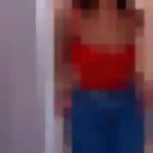 Anne-Sophie, 39 ans, connectée à Val-de-la-Haye pour un rencontre cougar