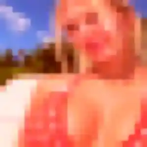 Photo privée de Lucienne, 52 ans à Val de Livre - plan discret